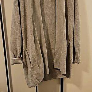 Lululemon sweater. Medium grey size 2